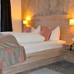 Hotel Genusshotel Hirschen - Erholung Im Grünen 3*