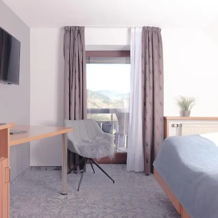 Hotel Genusshotel Hirschen - Erholung Im Gruenen 3*