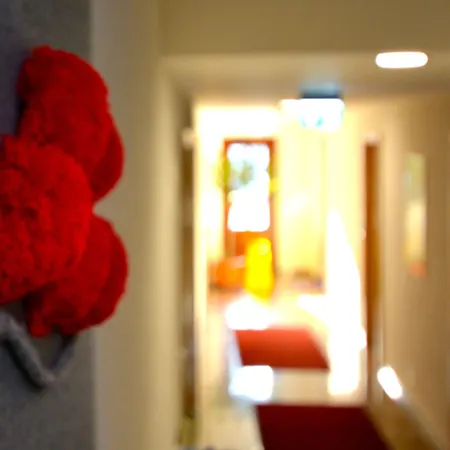 فندق Genusshotel Hirschen - Erholung Im Gruenen 3*