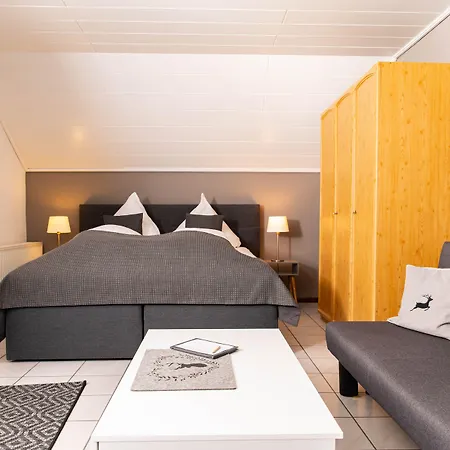 Genusshotel Hirschen - Erholung Im Gruenen فندق Sallneck