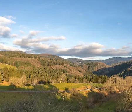 Genusshotel Hirschen - Erholung Im Gruenen فندق 3*