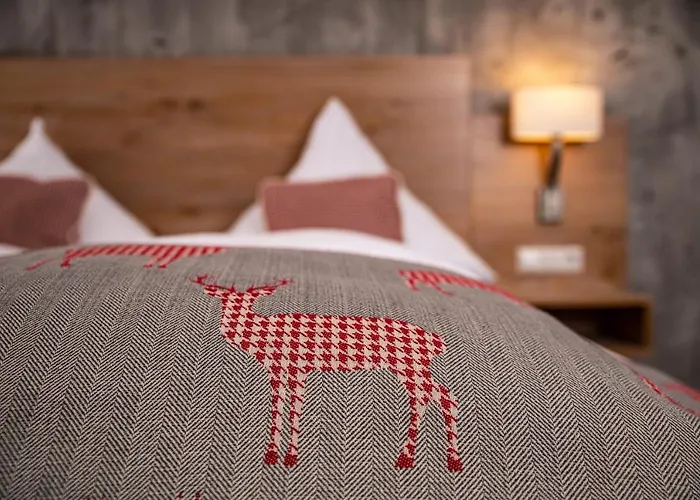 Hotell Genusshotel Hirschen - Erholung Im Gruenen Sallneck